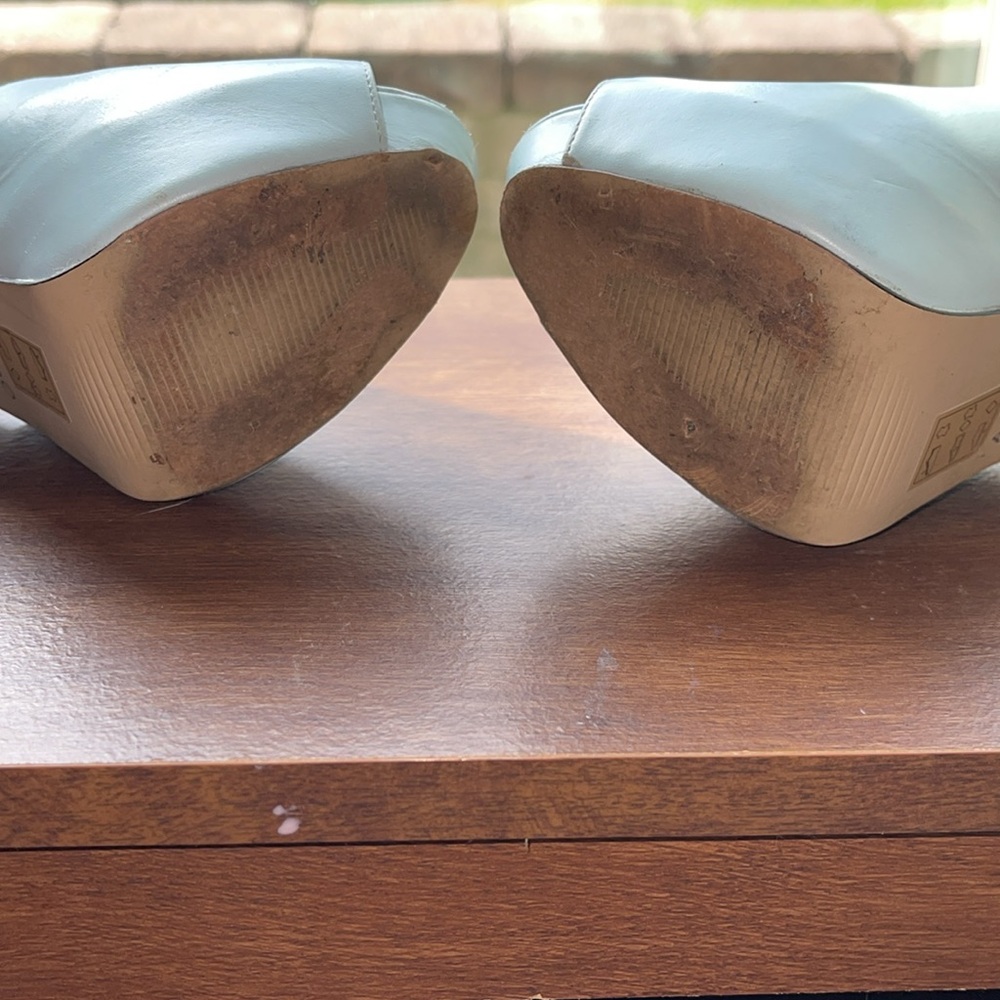 Aldo Black and Light Blue Peep Toe Heels - Picture 12 of 12
